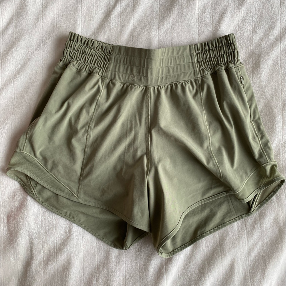 Hotty Hot High-Rise Lined Short 4”